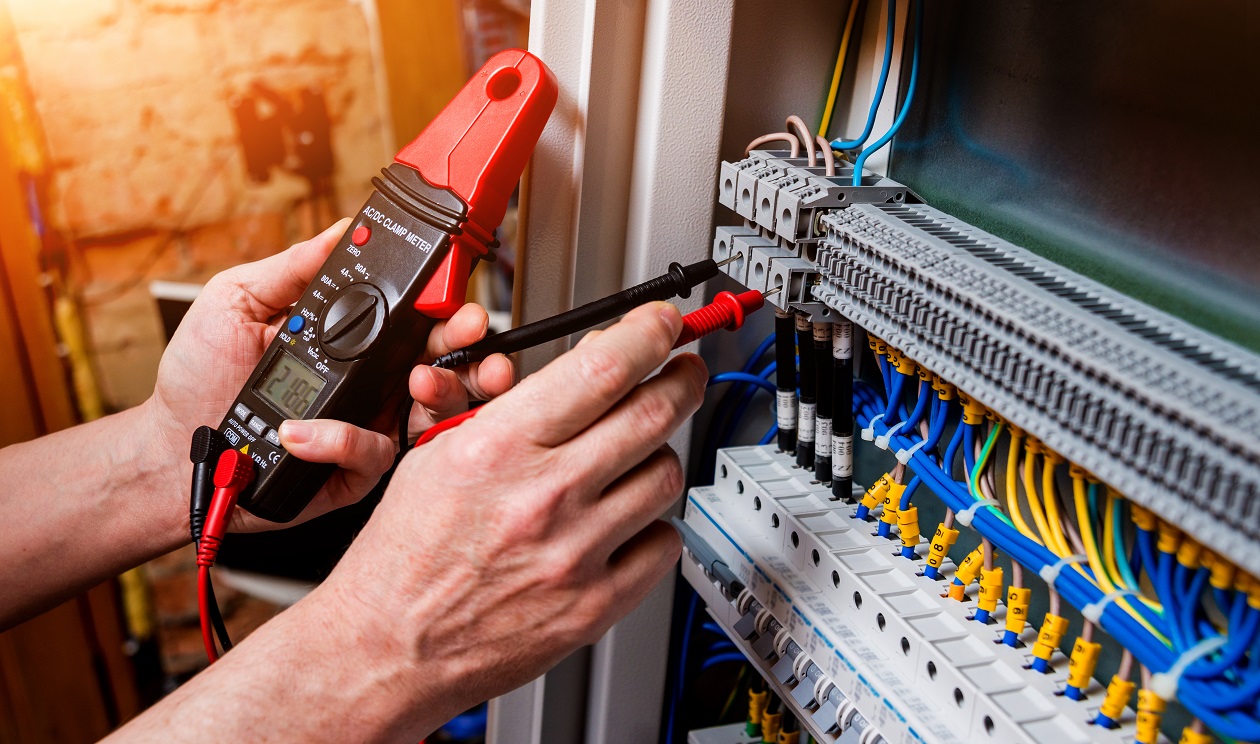 Electromechanical Equipment Installation and Maintenance